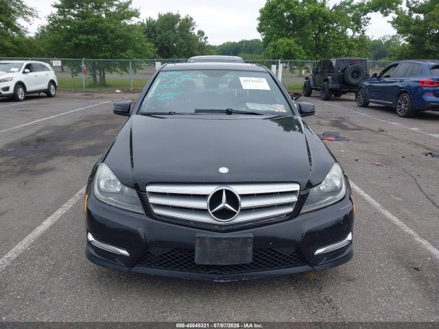 45545321 :رقم المزاد ، WDDGF8AB7DR253254 vin ، 2013 Mercedes-benz C 300 Sport 4matic مزاد بيع