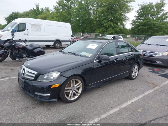 45545321 :رقم المزاد ، WDDGF8AB7DR253254 vin ، 2013 Mercedes-benz C 300 Sport 4matic مزاد بيع