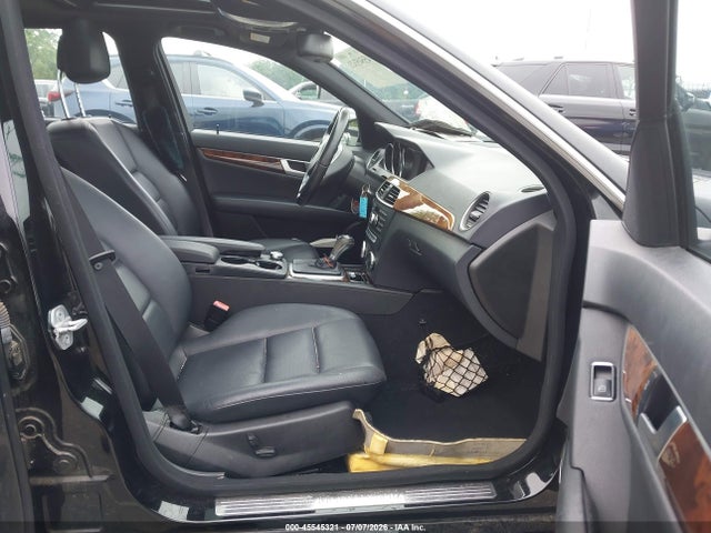 45545321 :رقم المزاد ، WDDGF8AB7DR253254 vin ، 2013 Mercedes-benz C 300 Sport 4matic مزاد بيع