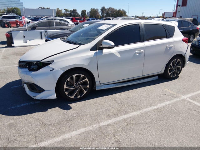 45545382 :رقم المزاد ، JTNKARJE8HJ535485 vin ، 2017 Toyota Corolla Im مزاد بيع