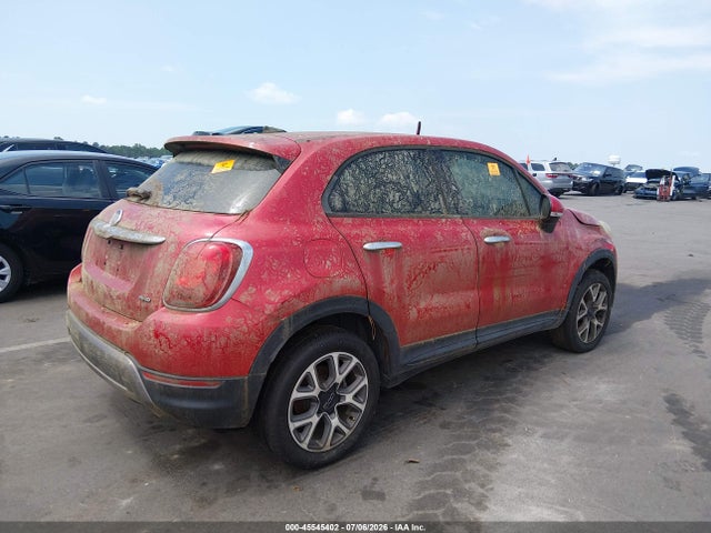 45545402 :رقم المزاد ، ZFBCFYCT0GP368716 vin ، 2016 Fiat 500x Trekking مزاد بيع