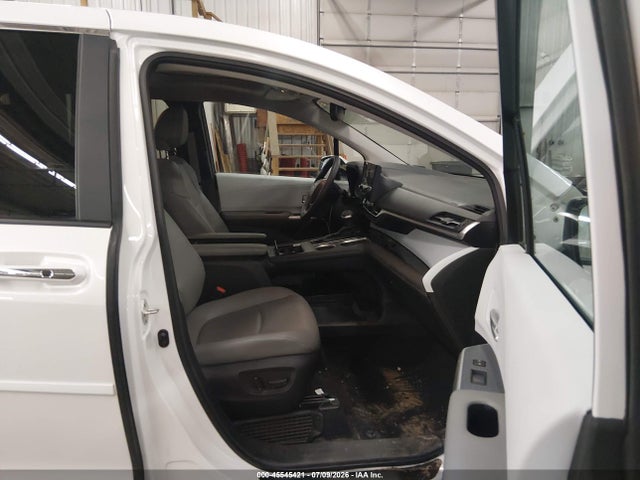 2025 Toyota Sienna Xle მანქანა იყიდება აუქციონზე, vin: 5TDYSKFC3SS160982, აუქციონის ნომერი: 45545421