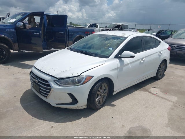 45545472 :رقم المزاد ، 5NPD84LF5HH038355 vin ، 2017 Hyundai Elantra Se مزاد بيع