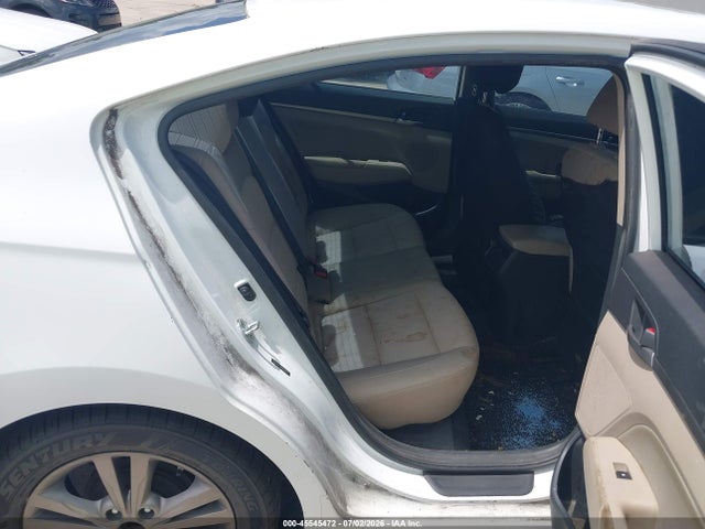 Продажа на аукционе авто 2017 Hyundai Elantra Se, vin: 5NPD84LF5HH038355, номер лота: 45545472