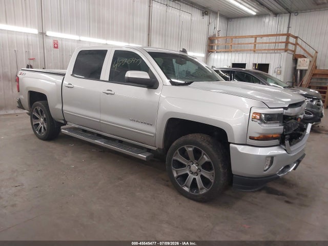 2018 Chevrolet Silverado 1500 2lt მანქანა იყიდება აუქციონზე, vin: 3GCUKREC2JG182428, აუქციონის ნომერი: 45545477