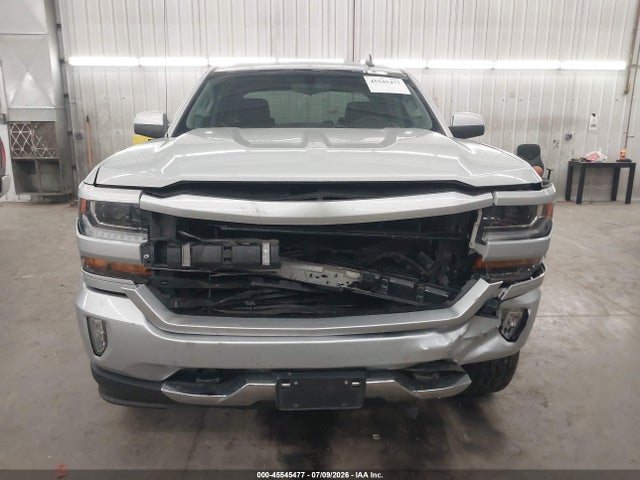 2018 Chevrolet Silverado 1500 2lt მანქანა იყიდება აუქციონზე, vin: 3GCUKREC2JG182428, აუქციონის ნომერი: 45545477