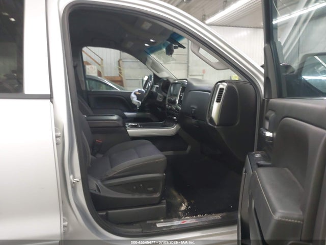 2018 Chevrolet Silverado 1500 2lt მანქანა იყიდება აუქციონზე, vin: 3GCUKREC2JG182428, აუქციონის ნომერი: 45545477