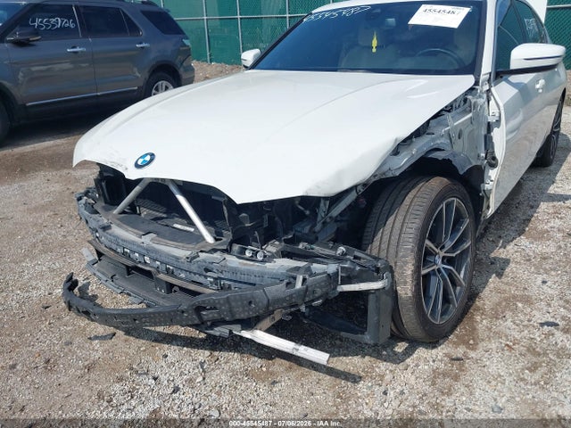 45545487 :رقم المزاد ، 3MW5R1J04M8B81225 vin ، 2021 Bmw 330i مزاد بيع