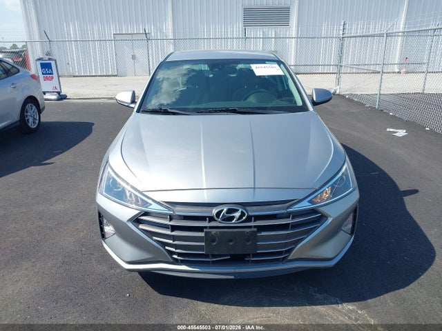 5NPD74LF8LH615780 Hyundai ELANTRA SE