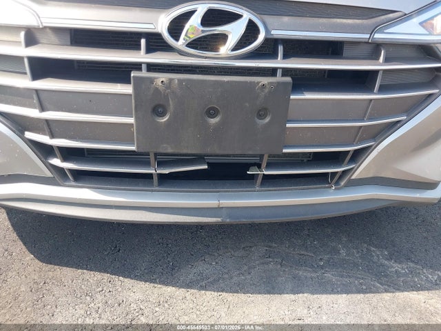 5NPD74LF8LH615780 Hyundai ELANTRA SE