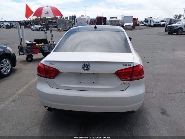 1VWBS7A39EC094564 Volkswagen Passat 1.8t Sport