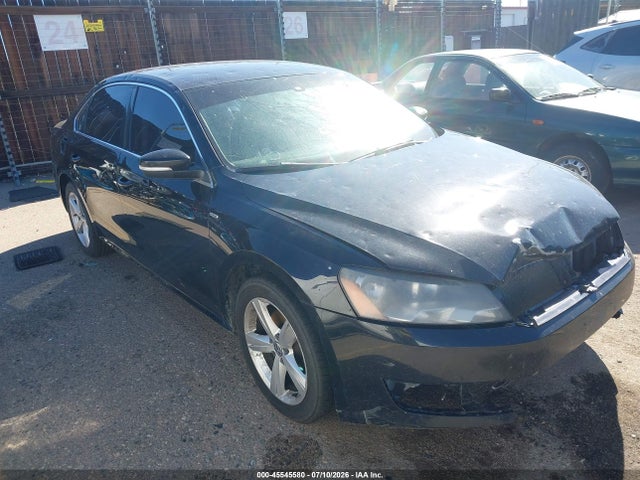 2014 Volkswagen Passat 1.8t S/1.8t Wolfsburg Edition მანქანა იყიდება აუქციონზე, vin: 1VWAT7A34EC044759, აუქციონის ნომერი: 45545580