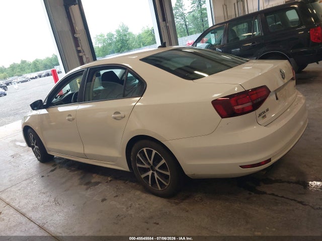 45545584 :رقم المزاد ، 3VWD67AJXGM235932 vin ، 2016 Volkswagen Jetta 1.4t Se مزاد بيع