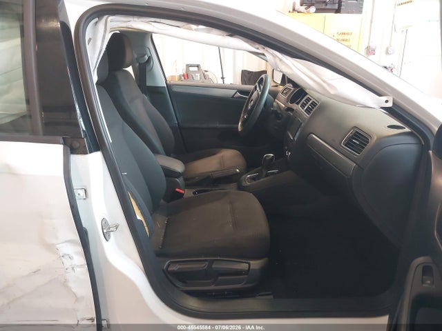 45545584 :رقم المزاد ، 3VWD67AJXGM235932 vin ، 2016 Volkswagen Jetta 1.4t Se مزاد بيع