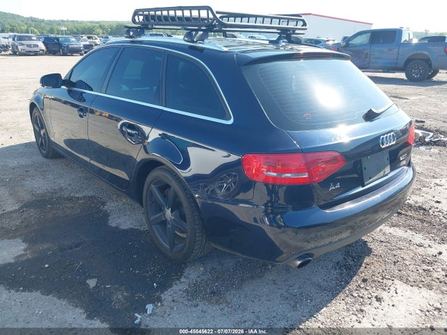45545622 :رقم المزاد ، WAUWFAFL4BA139512 vin ، 2011 Audi A4 2.0t Premium مزاد بيع
