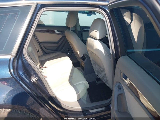 45545622 :رقم المزاد ، WAUWFAFL4BA139512 vin ، 2011 Audi A4 2.0t Premium مزاد بيع