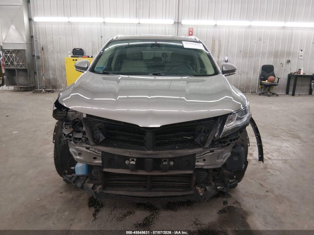 Продаж на аукціоні авто 2017 Lincoln Mkc Reserve, vin: 5LMCJ3D93HUL53964, номер лоту: 45545631