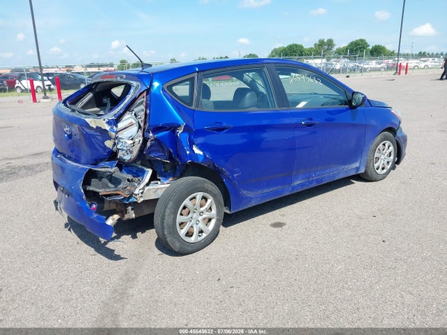 Hyundai ACCENT GS 2014 KMHCT5AEXEU173046 Image 4