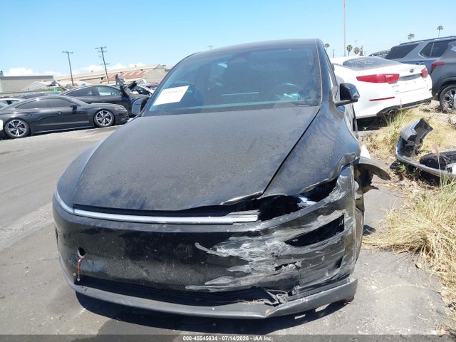 7SAYGDED4TF395553 Tesla Model Y Premium Rear-wheel Drive/rear-wheel Drive