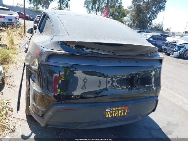7SAYGDED4TF395553 Tesla Model Y Premium Rear-wheel Drive/rear-wheel Drive