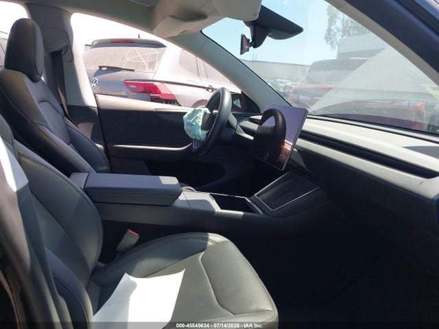 7SAYGDED4TF395553 Tesla Model Y Premium Rear-wheel Drive/rear-wheel Drive