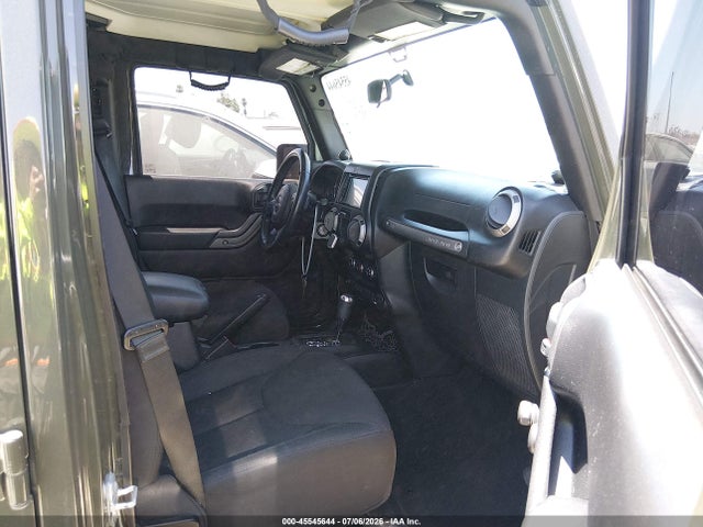 1C4BJWDG0FL707770 Jeep Wrangler Unlimited Sport