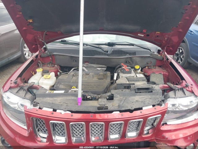 1C4NJDEB7GD758733 Jeep Compass Latitude