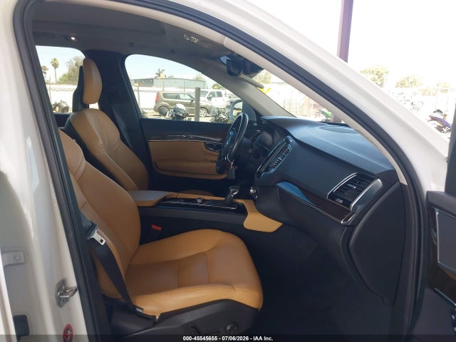 YV4A22PK9G1073001 Volvo Xc90 T6 Momentum