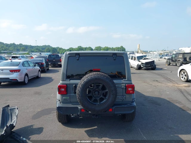 45545697 :رقم المزاد ، 1C4HJXEMXLW335594 vin ، 2020 Jeep Wrangler Unlimited Sahara 4x4 مزاد بيع