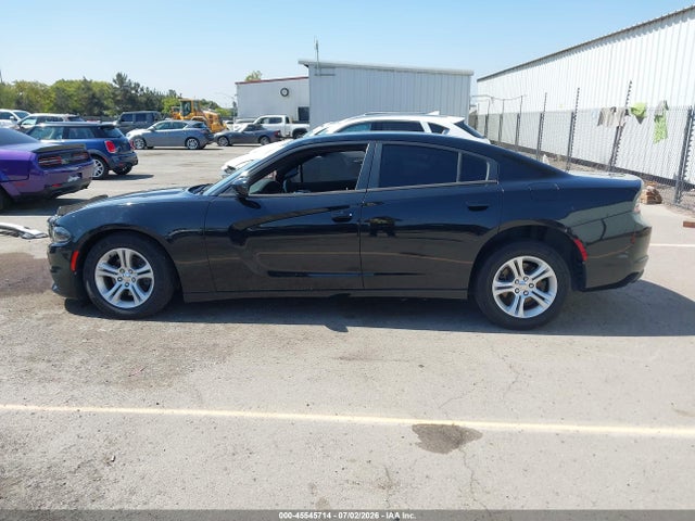 2C3CDXBG1GH228698 Dodge Charger Se