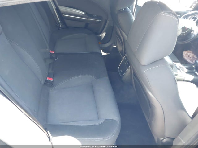 2C3CDXBG1GH228698 Dodge Charger Se