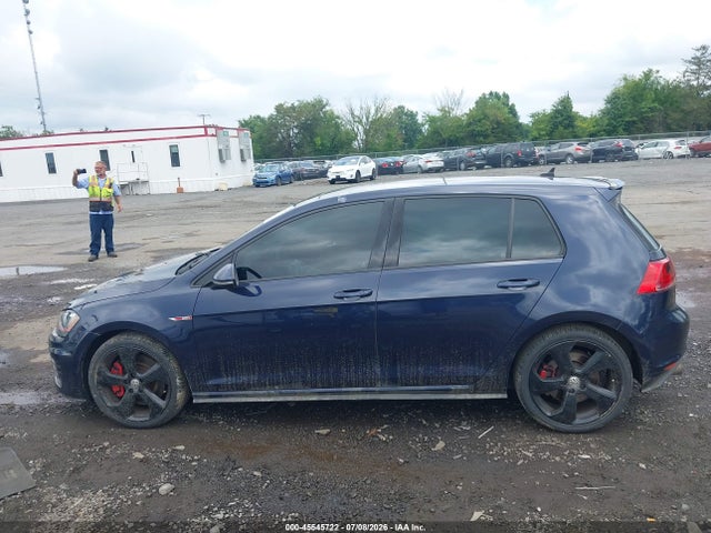 Продажа на аукционе авто 2017 Volkswagen Golf Gti Autobahn 4-door/s 4-door/se 4-door/sport 4-door, vin: 3VW547AU2HM033706, номер лота: 45545722