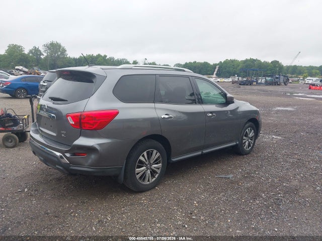 45545755 :رقم المزاد ، 5N1DR2MM3JC650002 vin ، 2018 Nissan Pathfinder Sl مزاد بيع