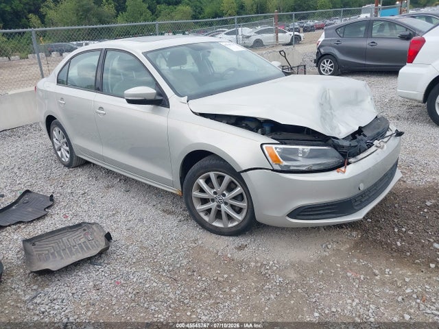 45545767 :رقم المزاد ، 3VWDX7AJ8BM385253 vin ، 2011 Volkswagen Jetta 2.5l Se مزاد بيع