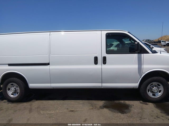 Продаж на аукціоні авто 2023 Chevrolet Express Cargo Rwd 2500 Extended Wheelbase Wt, vin: 1GCWGBFP2P1217253, номер лоту: 45545806