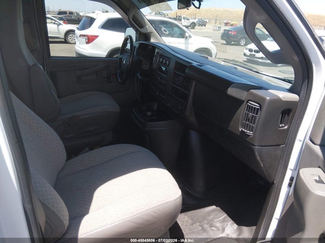 Продаж на аукціоні авто 2023 Chevrolet Express Cargo Rwd 2500 Extended Wheelbase Wt, vin: 1GCWGBFP2P1217253, номер лоту: 45545806