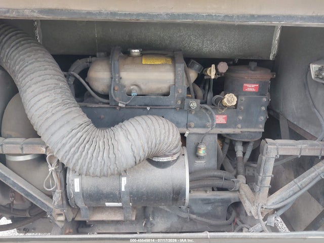 Aukcja sprzedaży 2004 Freightliner Chassis X Line Motor Home, vin: 4UZAAHAK83CM02119, numer aukcji: 45545814