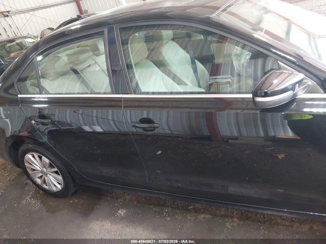 2016 Volkswagen Jetta 1.4t Se მანქანა იყიდება აუქციონზე, vin: 3VWD67AJ1GM383225, აუქციონის ნომერი: 45545821
