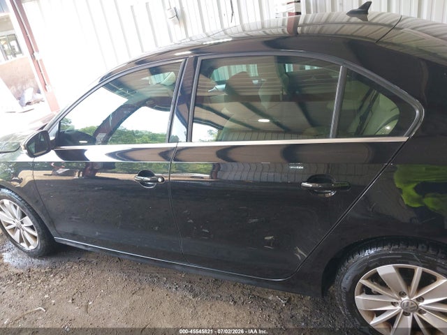 2016 Volkswagen Jetta 1.4t Se მანქანა იყიდება აუქციონზე, vin: 3VWD67AJ1GM383225, აუქციონის ნომერი: 45545821