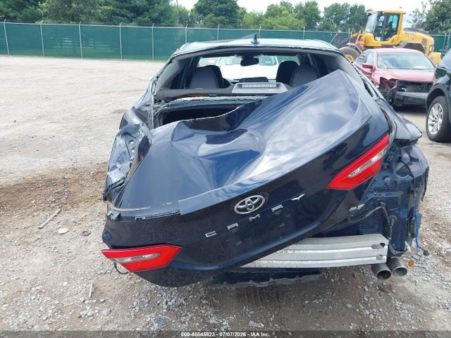 Продаж на аукціоні авто 2018 Toyota Camry Se, vin: 4T1B11HK3JU556861, номер лоту: 45545823