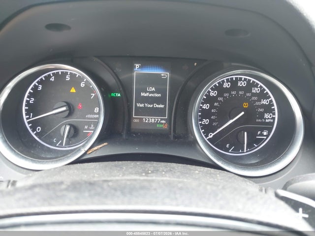 Продаж на аукціоні авто 2018 Toyota Camry Se, vin: 4T1B11HK3JU556861, номер лоту: 45545823