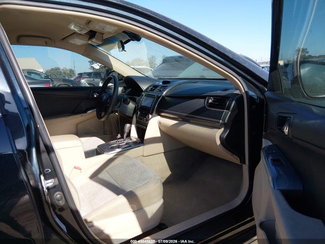4T1BD1FK6EU109120 Toyota Camry Hybrid Le