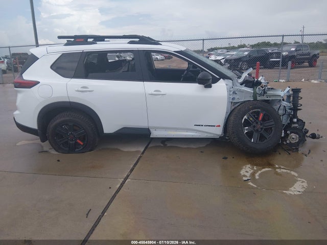 Nissan Rogue Rock Creek 2026 5N1BT3BB0TC775297 Image 13
