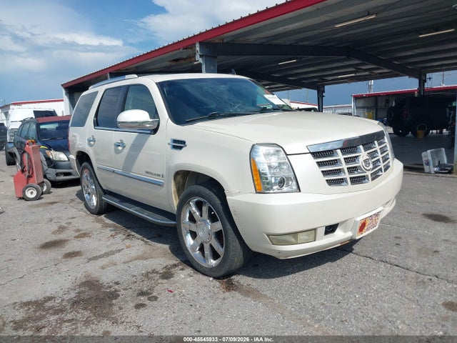 Продажа на аукционе авто 2008 Cadillac Escalade, vin: 1GYFK63818R273586, номер лота: 45545933