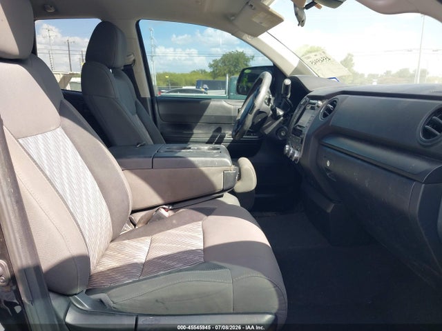 Продаж на аукціоні авто 2019 Toyota Tundra Sr 4.6l V8, vin: 5TFRM5F12KX139727, номер лоту: 45545945