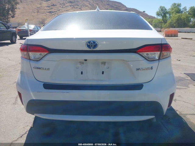 JTDEAMDE9NJ039266 Toyota Corolla Hybrid Le