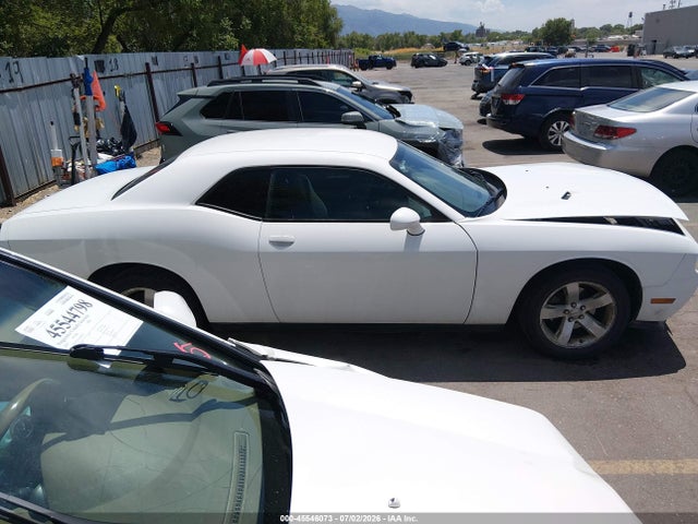 2014 Dodge Challenger Sxt მანქანა იყიდება აუქციონზე, vin: 2C3CDYAG1EH251063, აუქციონის ნომერი: 45546073