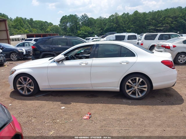 Продажа на аукционе авто 2015 Mercedes-benz C 300, vin: 55SWF4JB9FU077989, номер лота: 45546084
