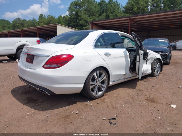 Продажа на аукционе авто 2015 Mercedes-benz C 300, vin: 55SWF4JB9FU077989, номер лота: 45546084