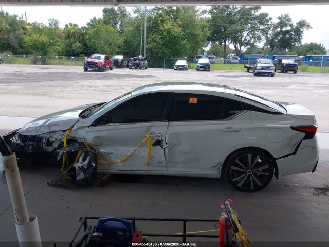 2022 Nissan Altima Sr Fwd მანქანა იყიდება აუქციონზე, vin: 1N4BL4CV6NN366432, აუქციონის ნომერი: 45546180